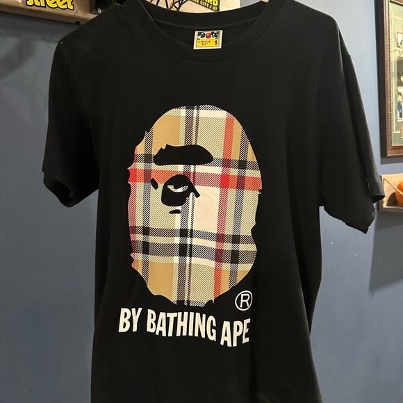 BAPE T-Shirt - Picture 1 of 3